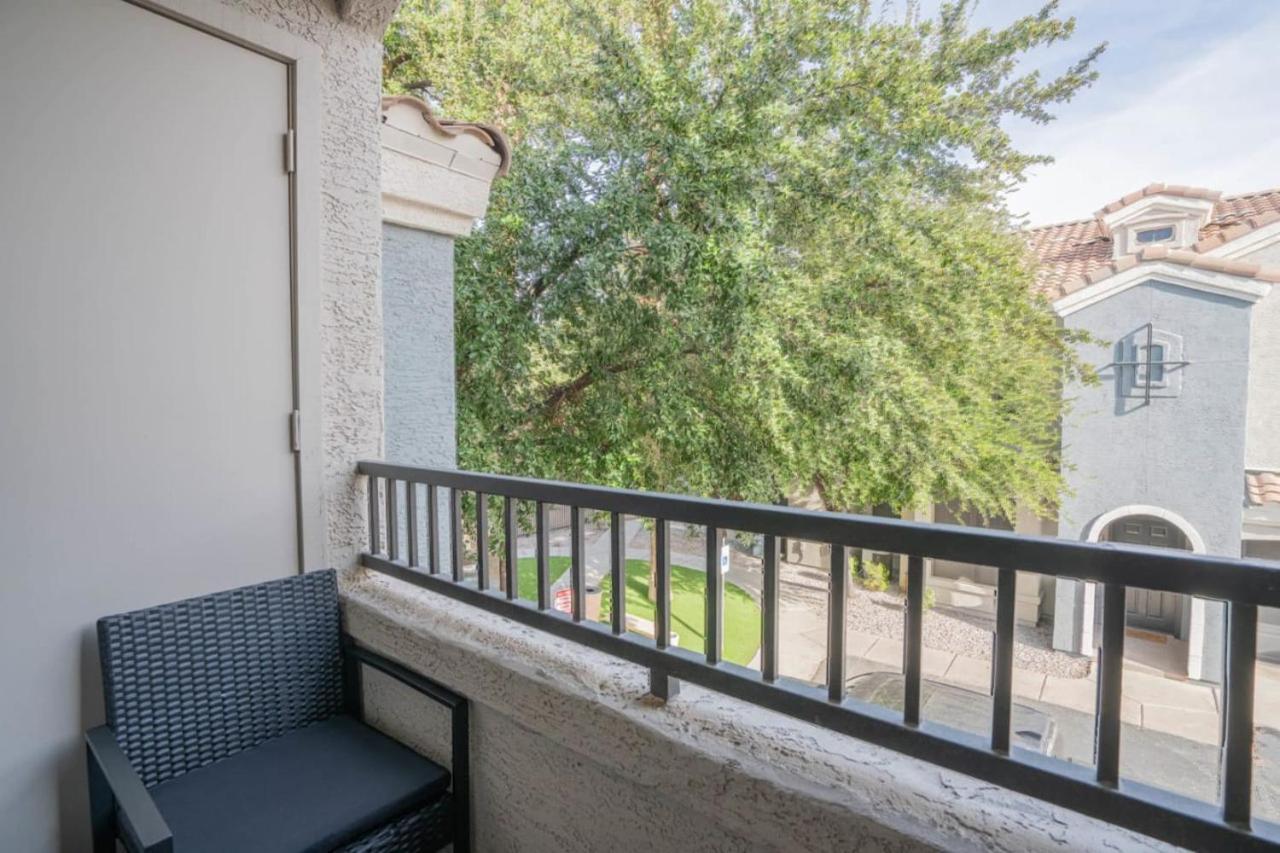 Posh 2Bd - Midtown - Gym, Pool, W-D, Parking - Sleeps 8 Daire Phoenix Dış mekan fotoğraf